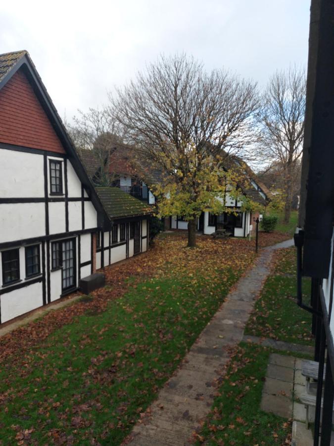 3.9. Tudor Court Hayle Esterno foto