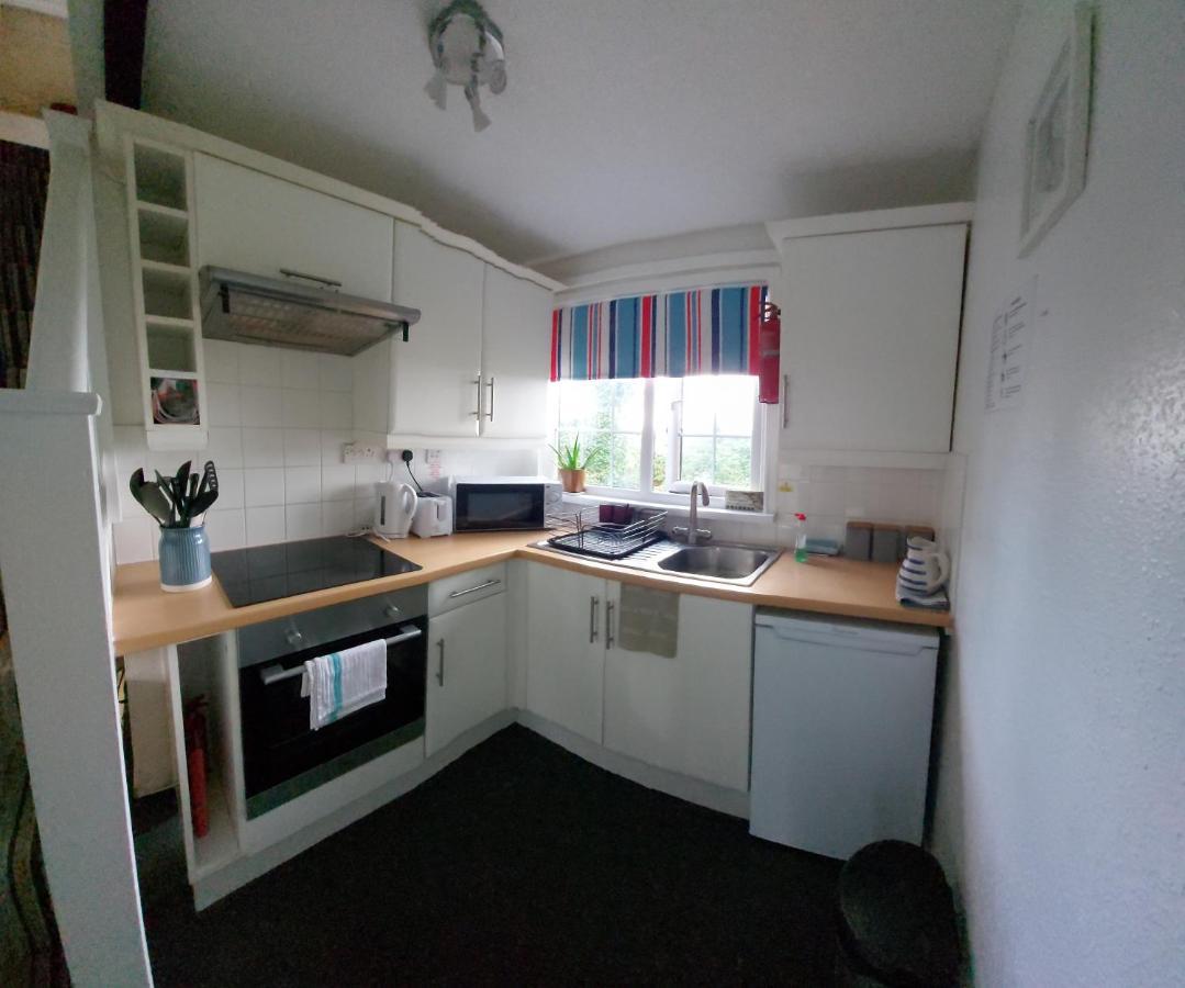 3.9. Tudor Court Hayle Esterno foto